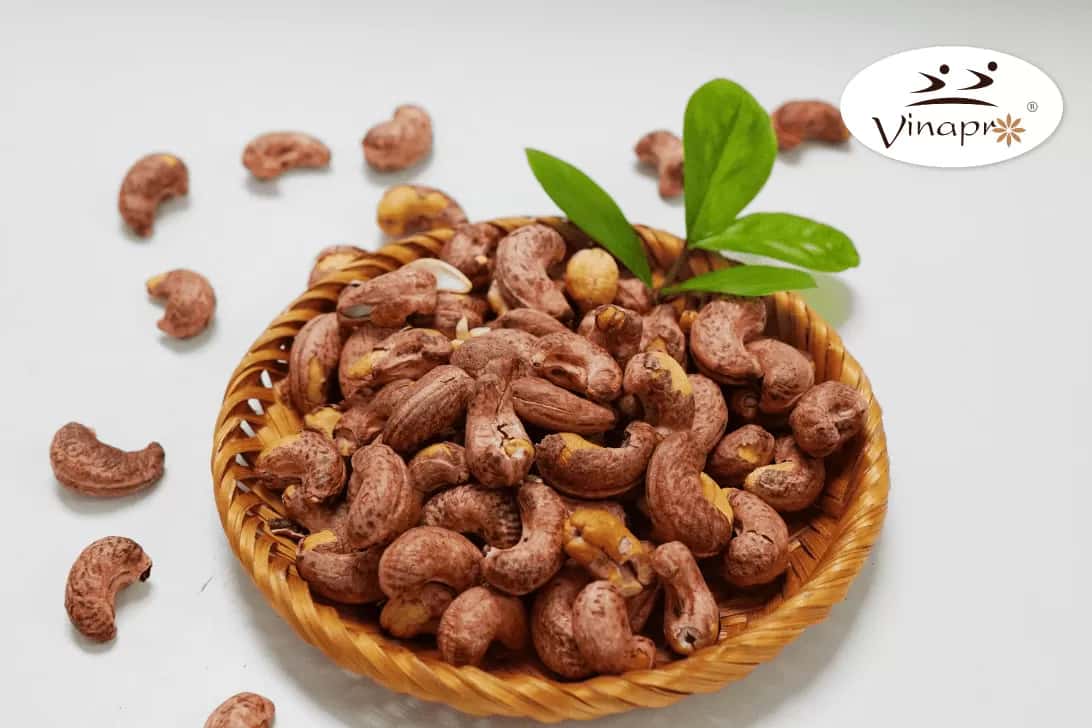 ROASTED CASHEW NUTS WITH SKIN — 3