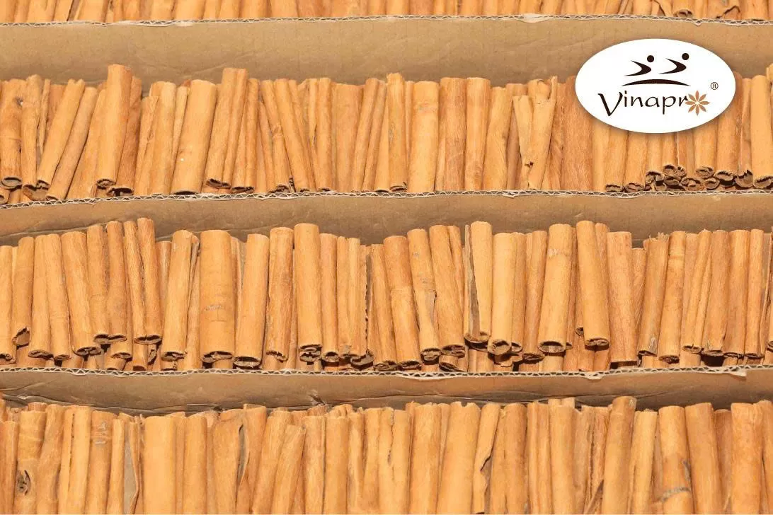 Cigarette/Stick cassia
